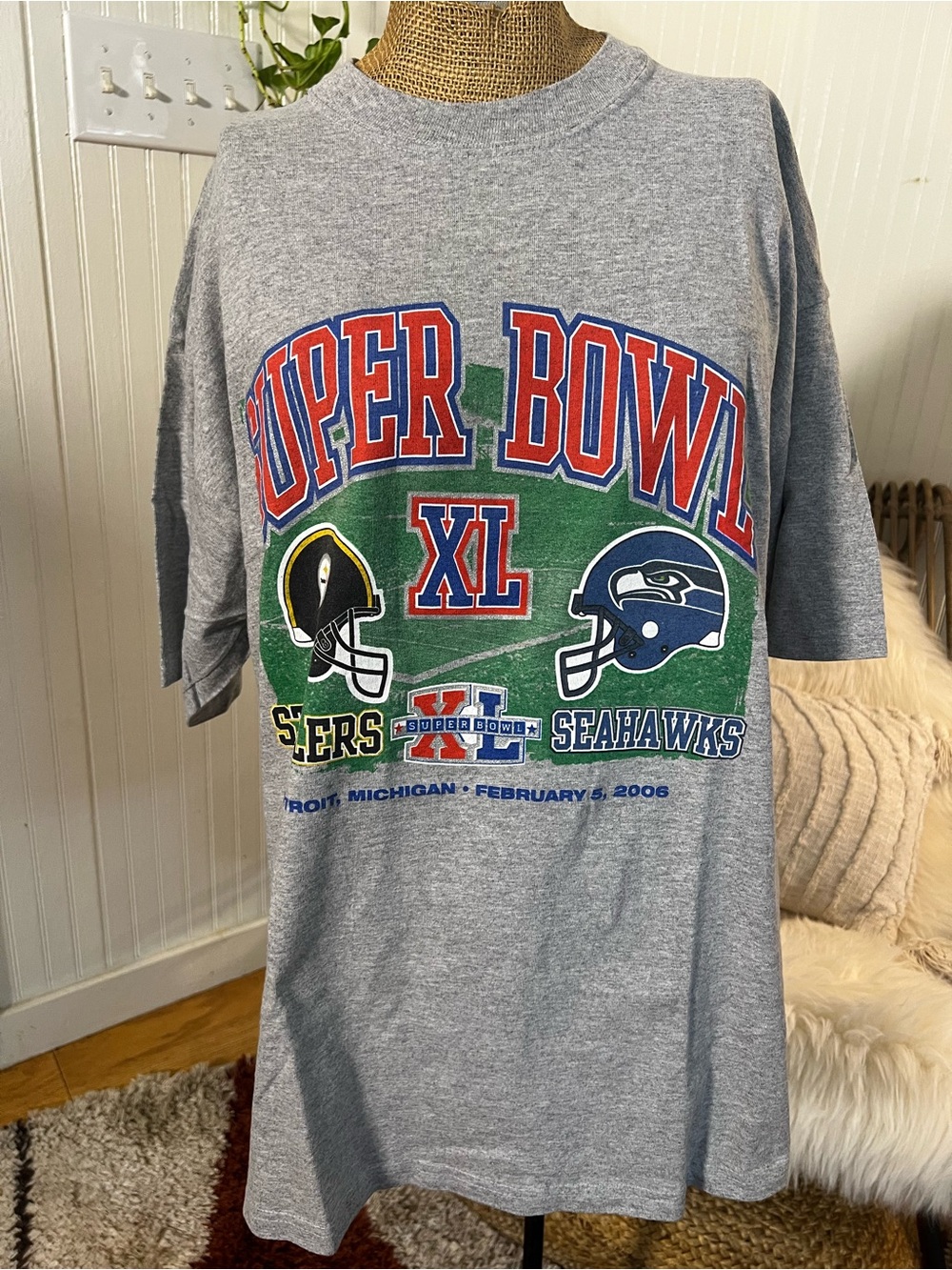 NFL Super Bowl XL Graphic Tee - Gray 2006